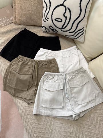 全弹性抽绳工装短裤裙