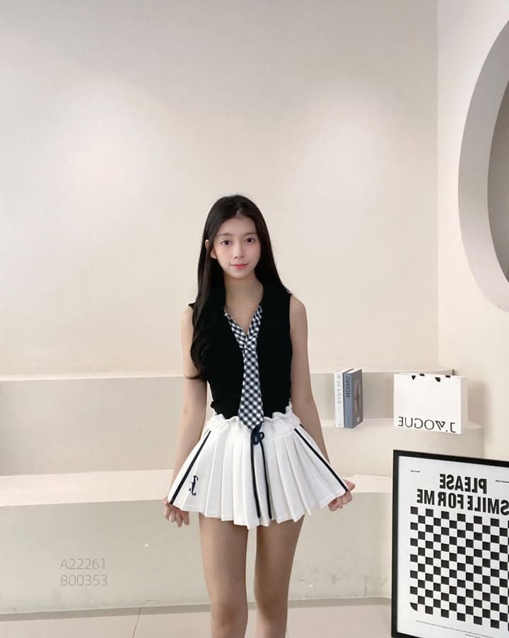 小众格纹领带设计感上衣