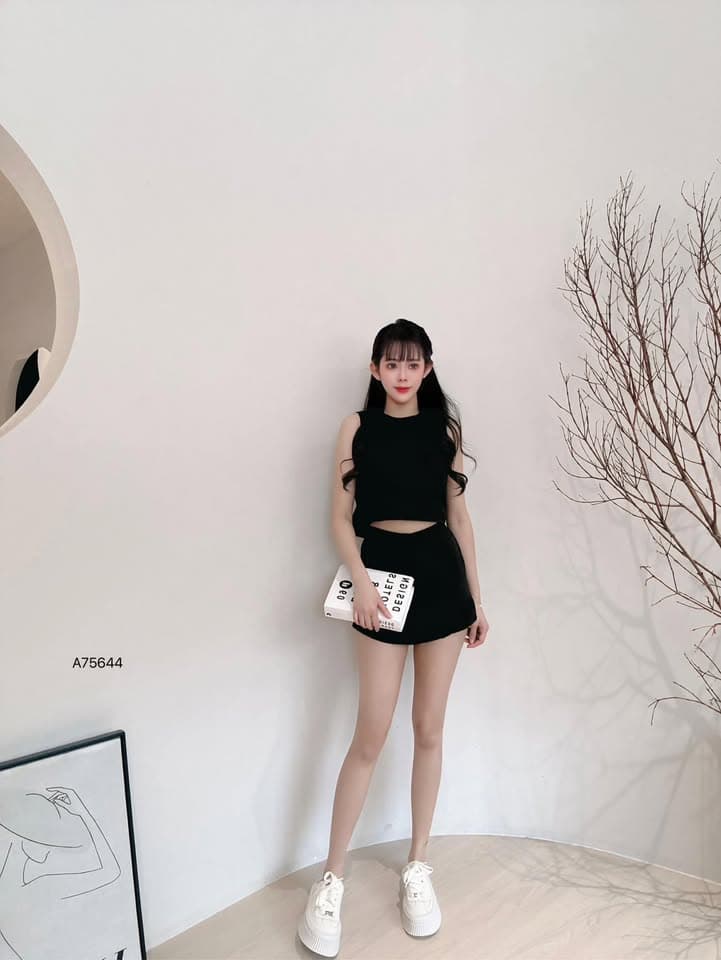 甜美“网纱蝴蝶结”套装