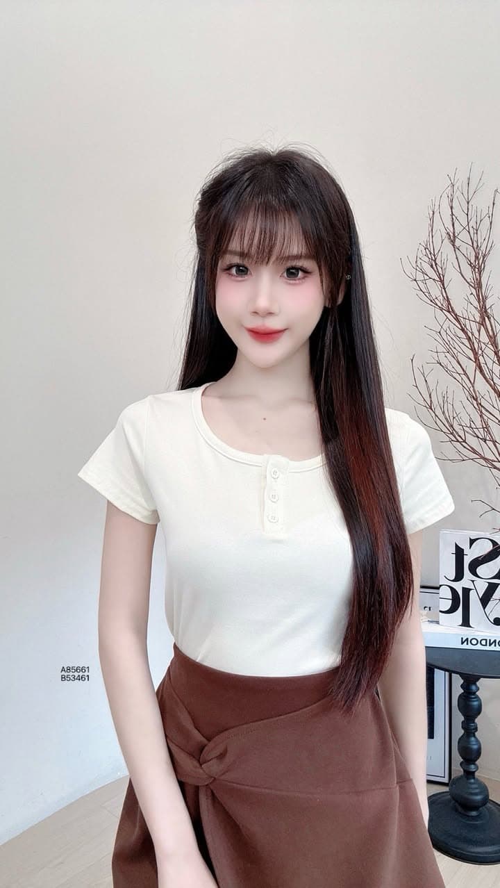 简约Ins风方领·半排扣上衣
