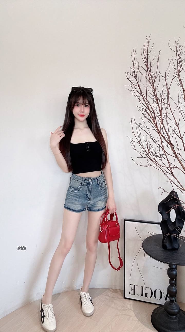 简约纯色·排扣吊带美背