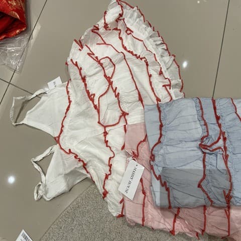韩版洋气蓬蓬短上衣