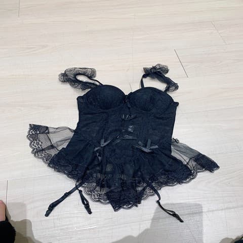 法式纯欲鱼骨蝴蝶结上衣