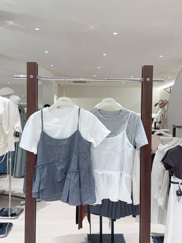 韩系荷叶设计“两件套上衣”