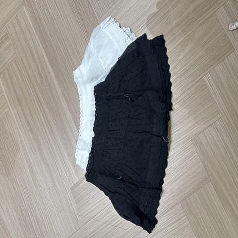 甜美减龄蕾丝拼接蓬蓬裙