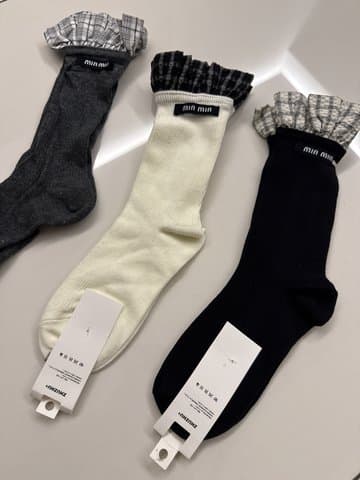koreanstyle min并接格纹中筒袜
