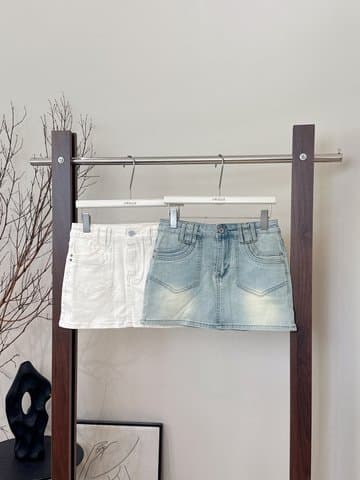 新品辣妹·牛仔弹力半裙